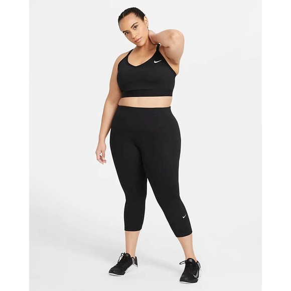 Nike Women's Black Polyester Logo Solid Cropped Pull-On Legging Size 1X - Picture 1 of 7